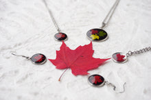 Maple Leaf Choker Necklace